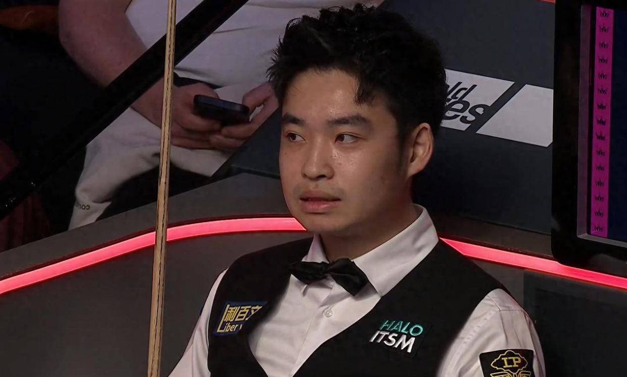 教练合同中 教练合同中