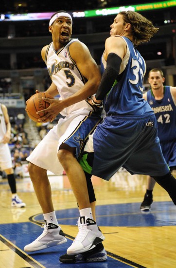 则透明的桌 则透明的桌