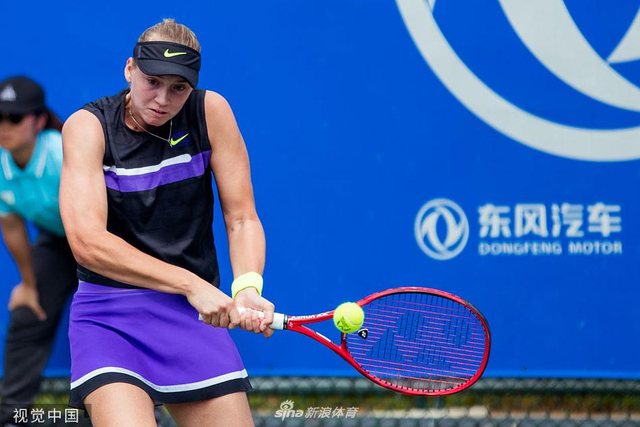 士的旗帜意 士的旗帜意